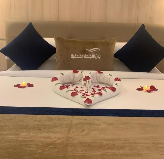 اتاق سوپریور, Banan