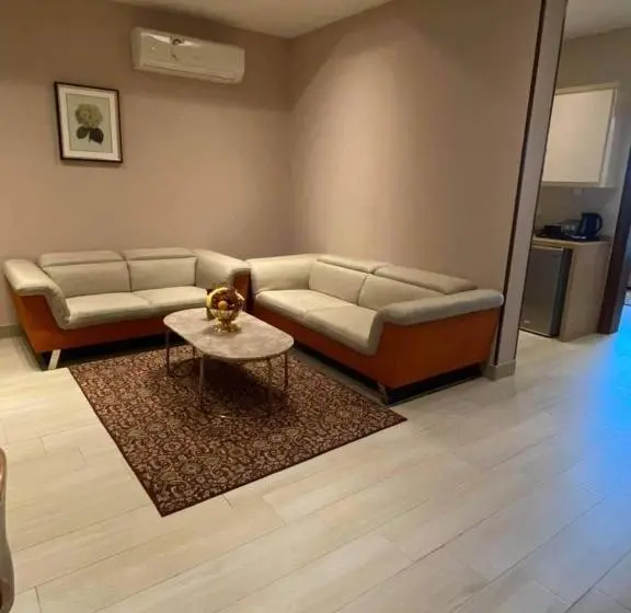 2 Bedroom Apartment