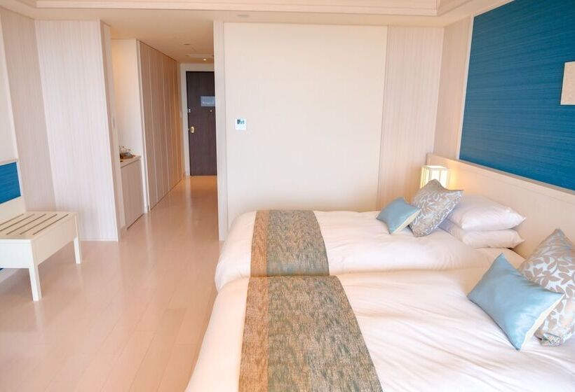 اتاق لوکس, Miyakojima Kurima Resort Seawood
