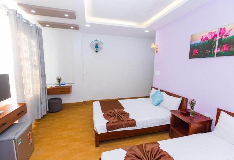 اتاق لوکس, Th Quy Nhơn
