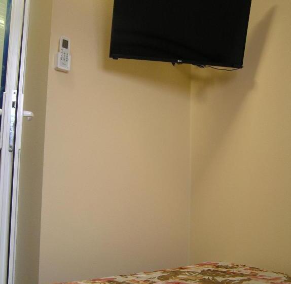 اتاق خانوادگی, лиманский берег