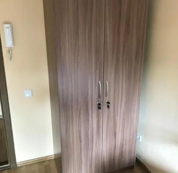 اتاق اکونومی, гостиница альянс