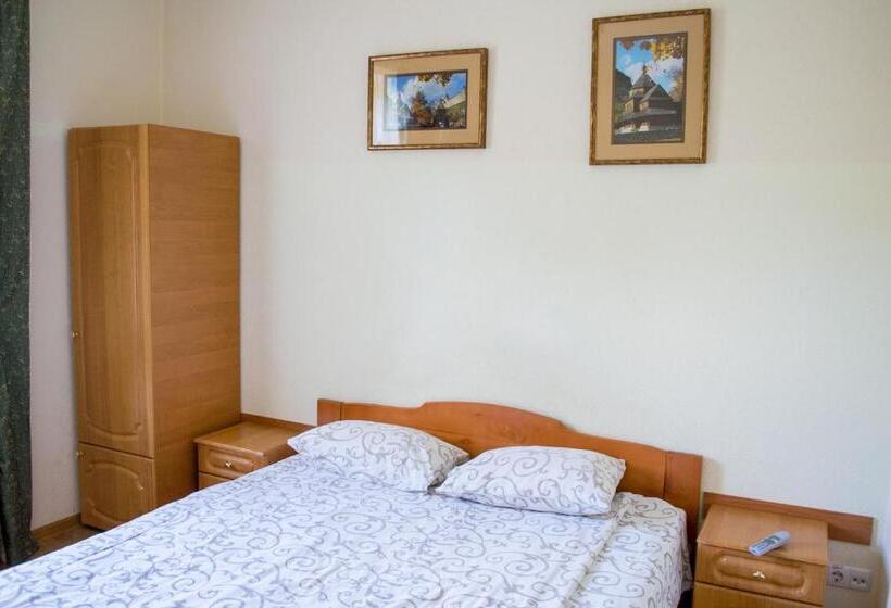 اتاق خانوادگی, каприз