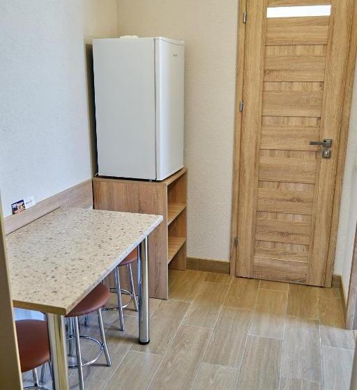 اتاق استاندارد سه نفره, каприз