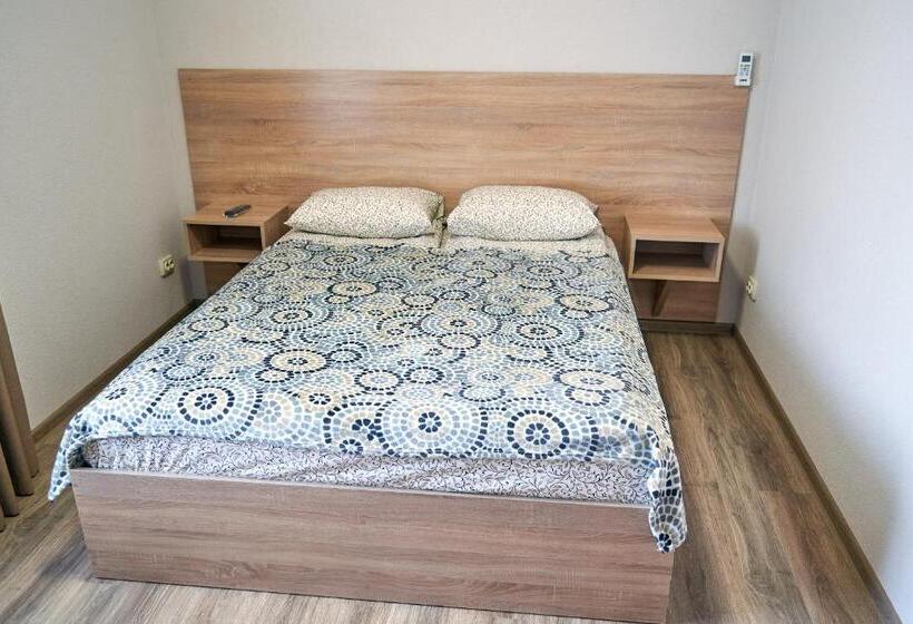 سوییت خانوادگی, каприз