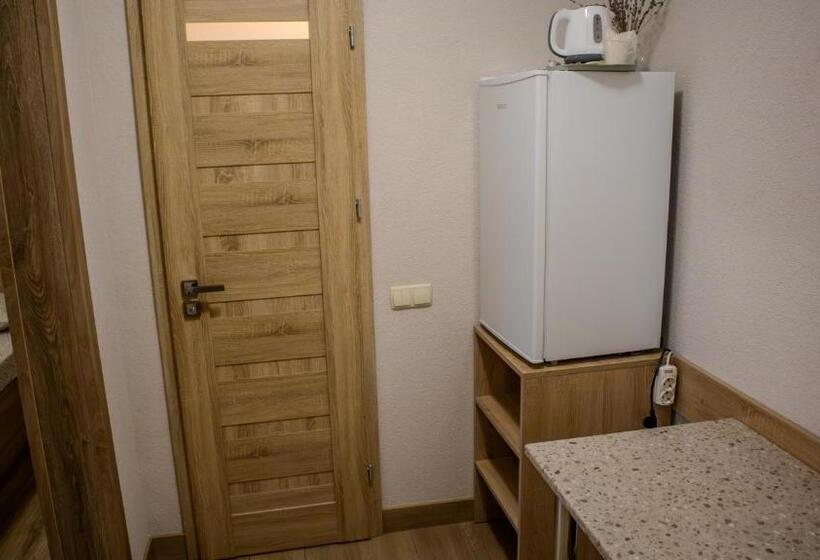 اتاق استاندارد سه نفره, каприз