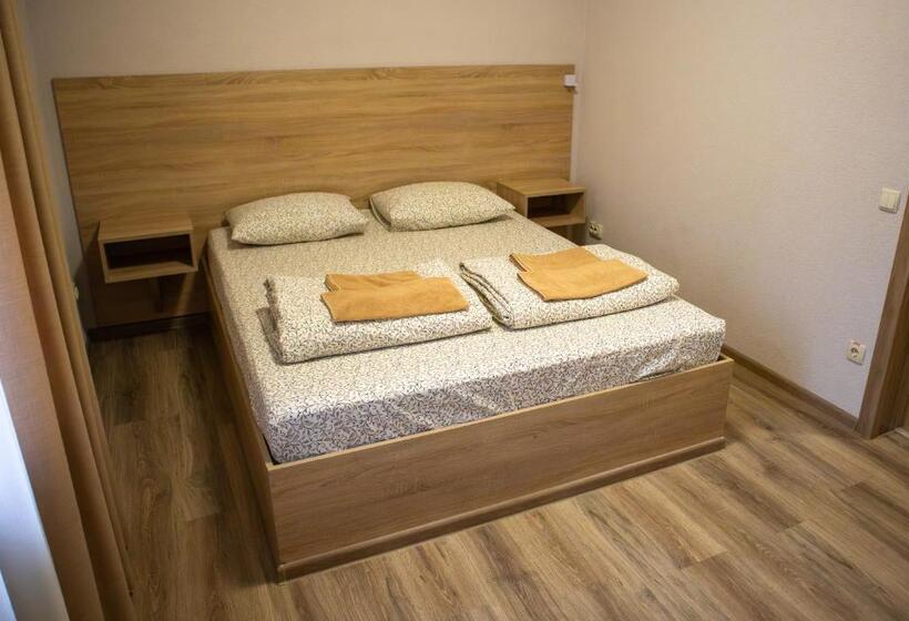 اتاق استاندارد سه نفره, каприз