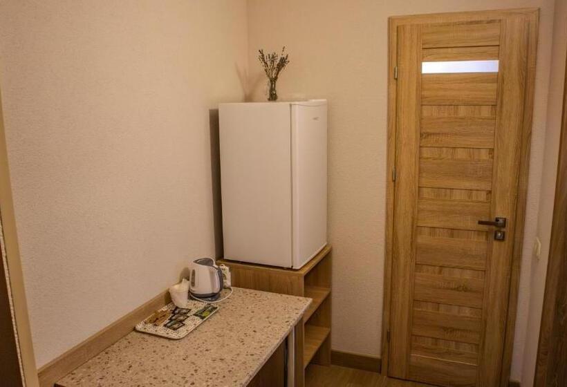 سوییت خانوادگی, каприз