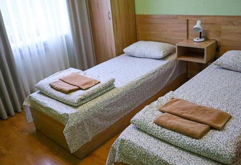 اتاق اکونومی, каприз