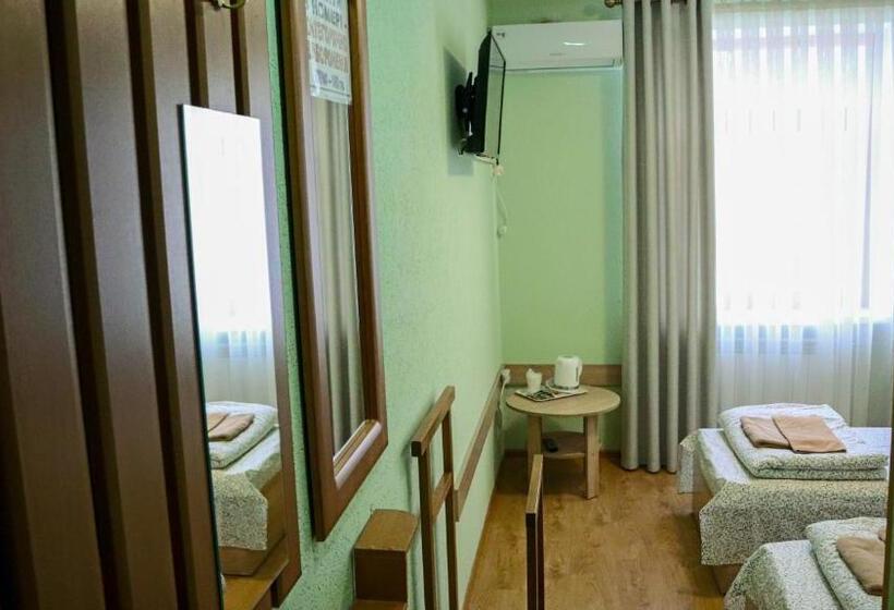 اتاق اکونومی, каприз