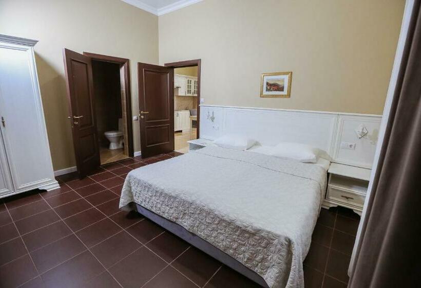 低层单卧公寓, Abaata