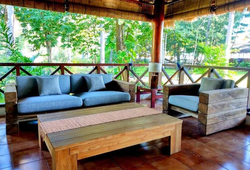 בונגלו משפחתי, Amrita Maumere Resort