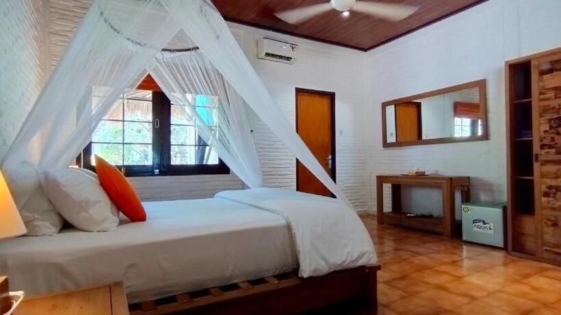 בונגלו סטנדרט 2 חדרי שינה, Amrita Maumere Resort