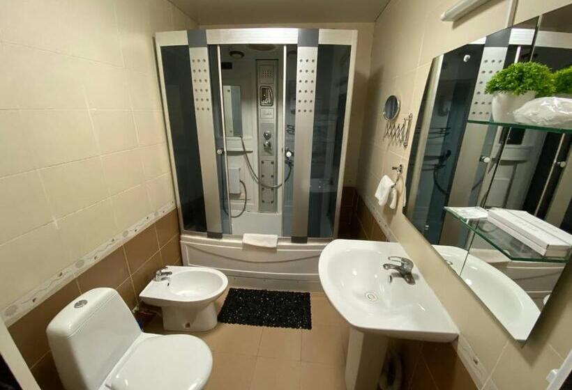 سوییت, Deluxe Spa