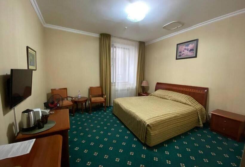 سوییت جونیور, Deluxe Spa