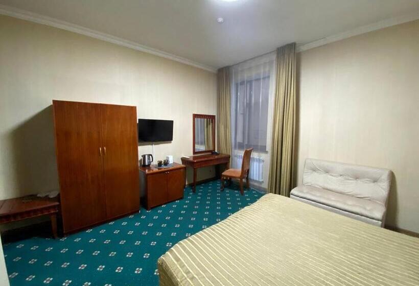 سوییت جونیور, Deluxe Spa