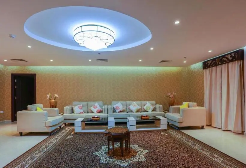 سوییت اجرایی, Hala Inn Arar