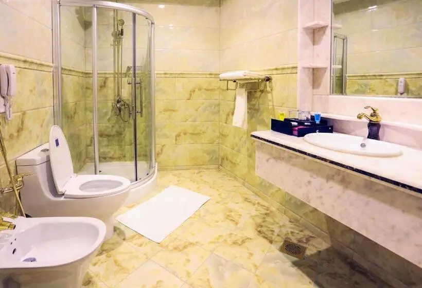 سوئیت رویال, Hala Inn Arar