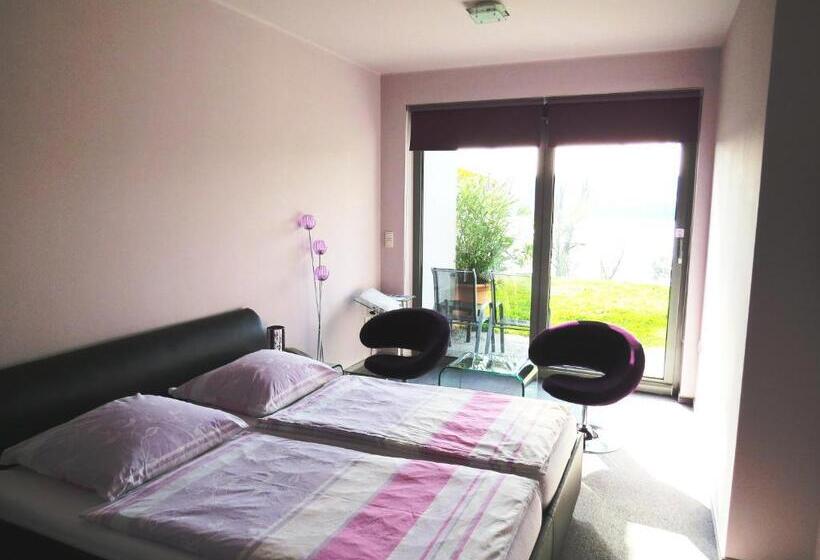 اتاق استاندارد با تراس, šiker B&b