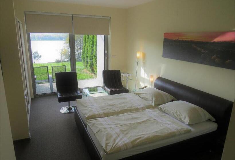 اتاق استاندارد با تراس, šiker B&b