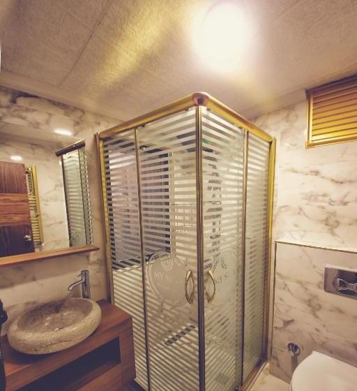 سوییت, My Suit Residence