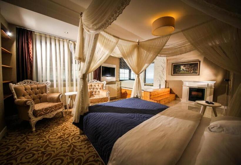 سوئیت با تخت بزرگ, My Suit Residence