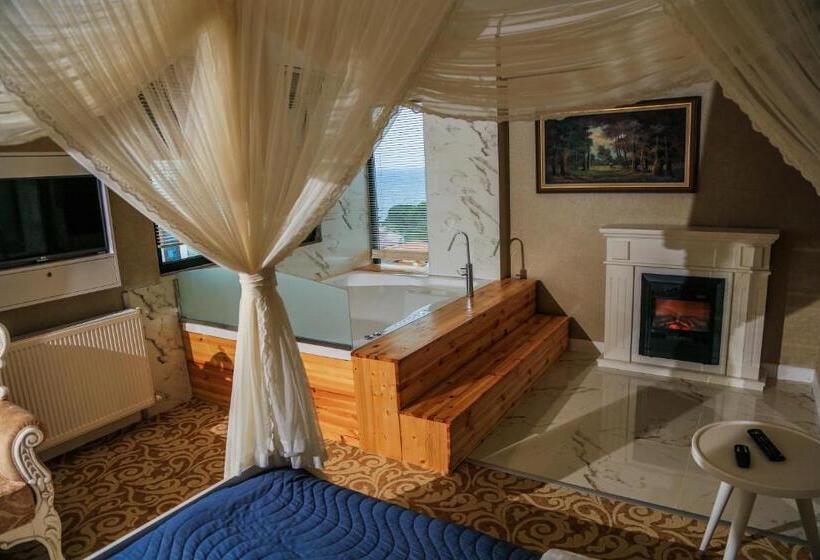 سوئیت با تخت بزرگ, My Suit Residence