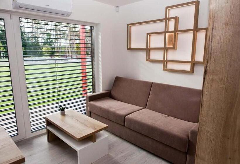 テラス付き１ベッドルームアパートメント, Motel M