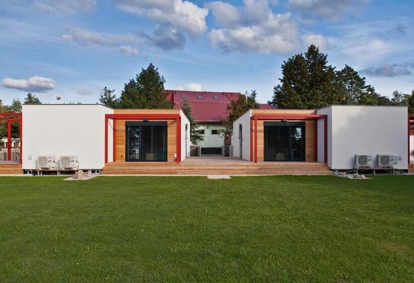 テラス付き１ベッドルームアパートメント, Motel M