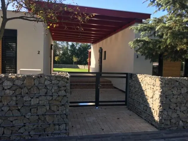 テラス付き１ベッドルームアパートメント, Motel M