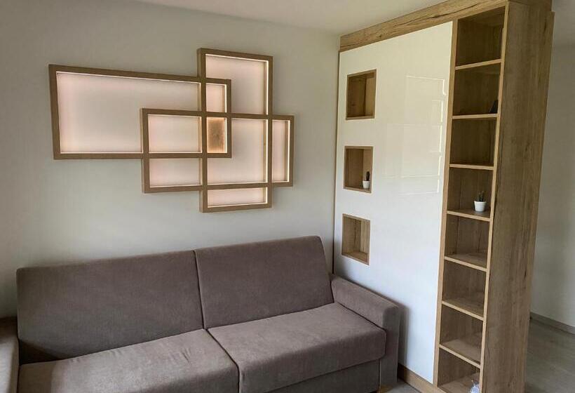 テラス付き１ベッドルームアパートメント, Motel M