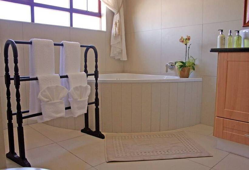 Люкс Повышенной Комфортности, Meloding Guest House