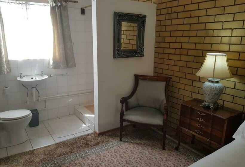 标准间, Mountain View Country Estate