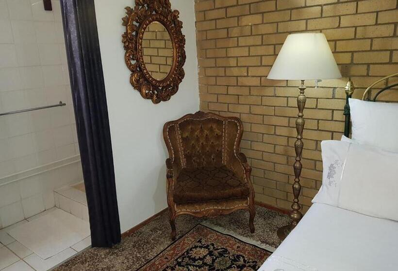 标准间, Mountain View Country Estate