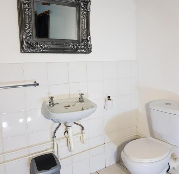 标准间, Mountain View Country Estate