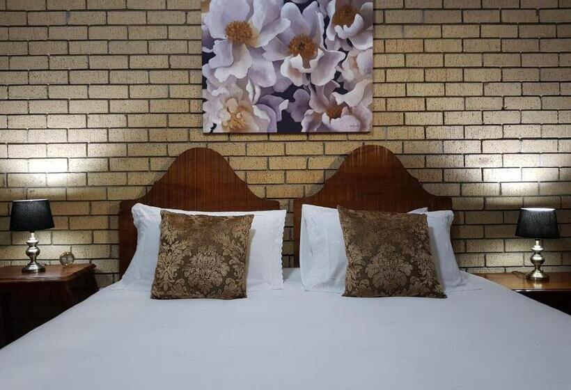 标准间, Mountain View Country Estate