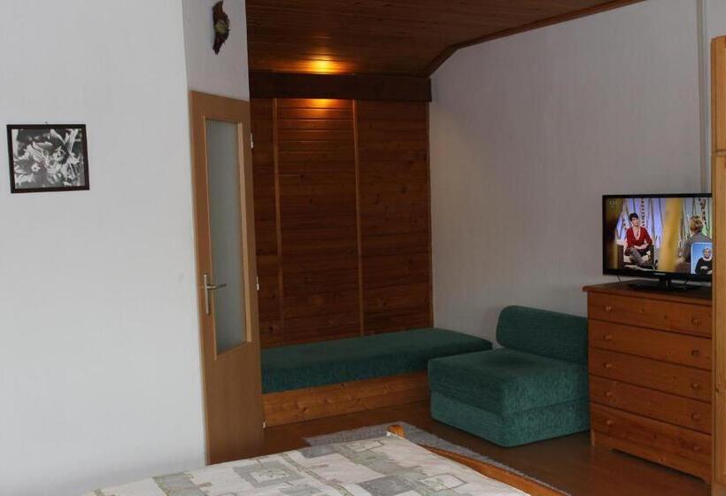 Номер Стандарт, Penzión Mária