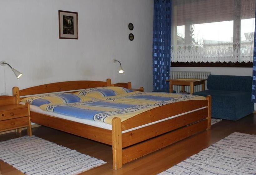 Трехместный Номер Комфорт, Penzión Mária