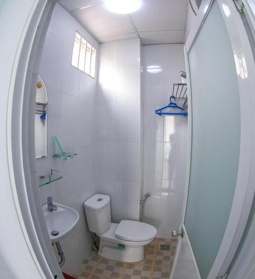 اتاق استاندارد سه تخته با بالکن, Sơn Thịnh Guesthouse