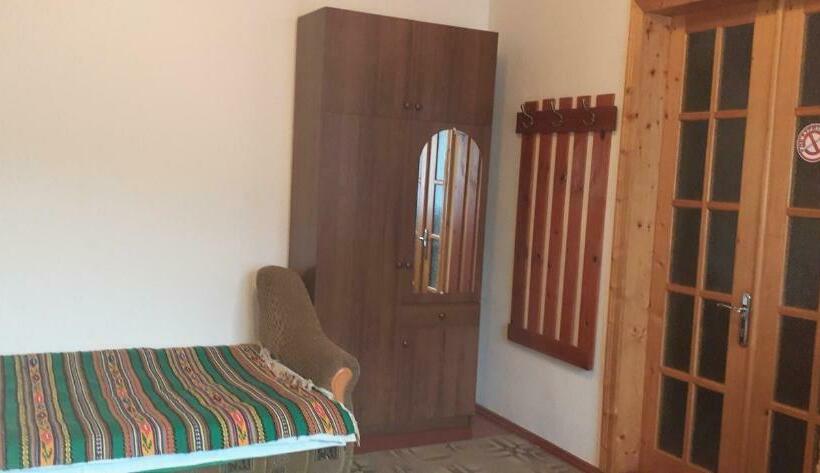 Economy Triple Room, Raduga Karpat