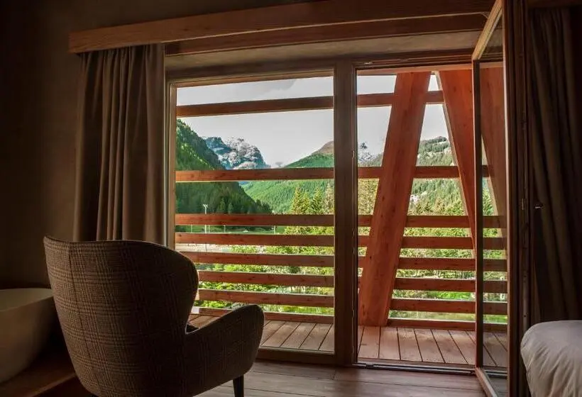 Juniorsviitti, Au Charmant Petit Lac Ecohotel Parc & Spa