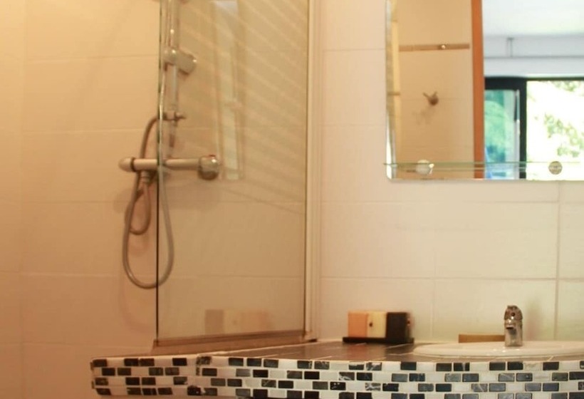 스탠다드 스튜디오, Cleome