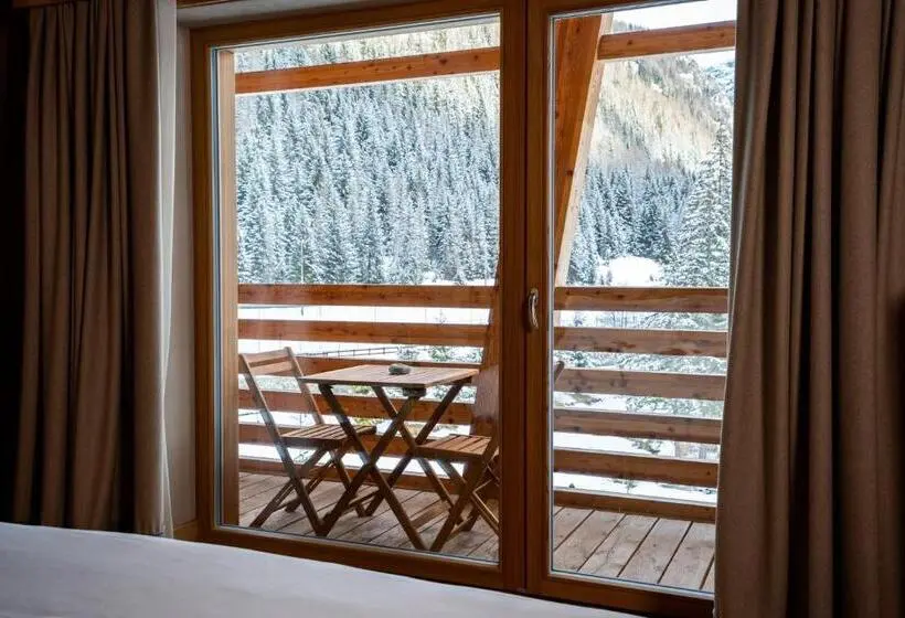 Superior-huone, Au Charmant Petit Lac Ecohotel Parc & Spa