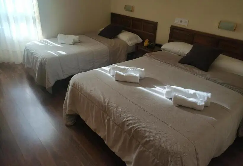 ファミリールーム, Hostal Restaurante Iruñako