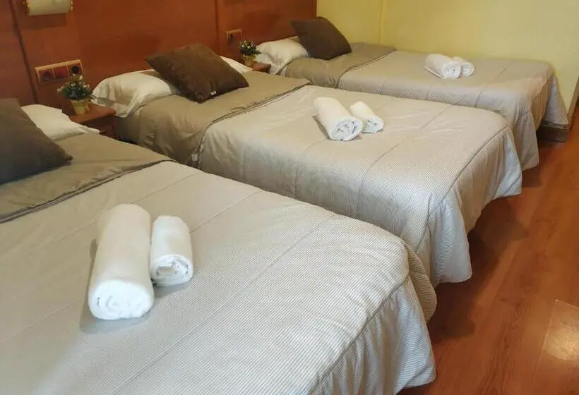 ファミリールーム, Hostal Restaurante Iruñako
