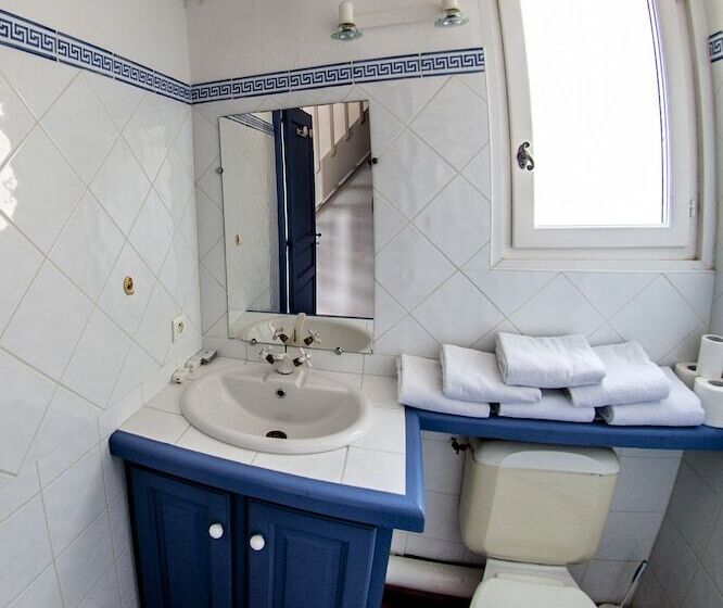 스탠다드 스튜디오, Le Leukos