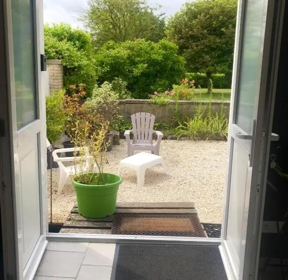 スタンダードルーム, Chambre Studio Pomme Happy Aux Portes De Bayeux Normandie 1 à 2 Pers