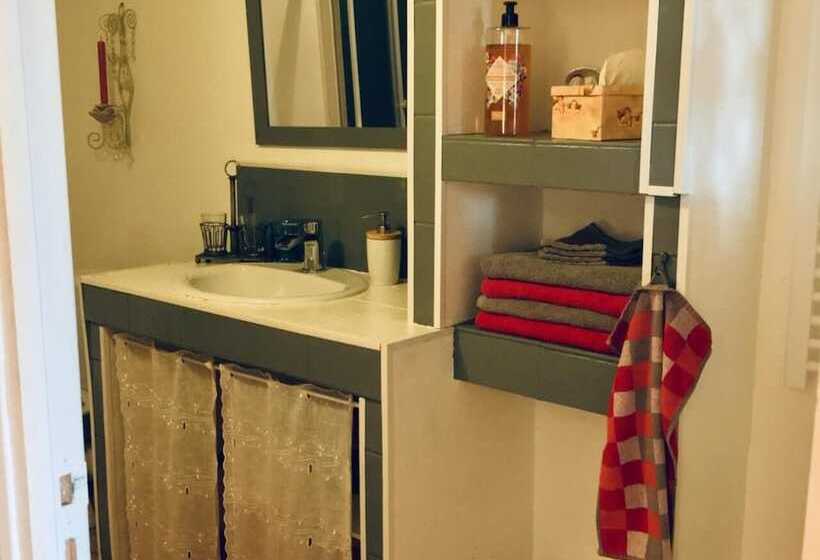 スーペリアールーム, Chambre D Hôtes Des Anges Proche Mont Saint Michel, L Angevinière