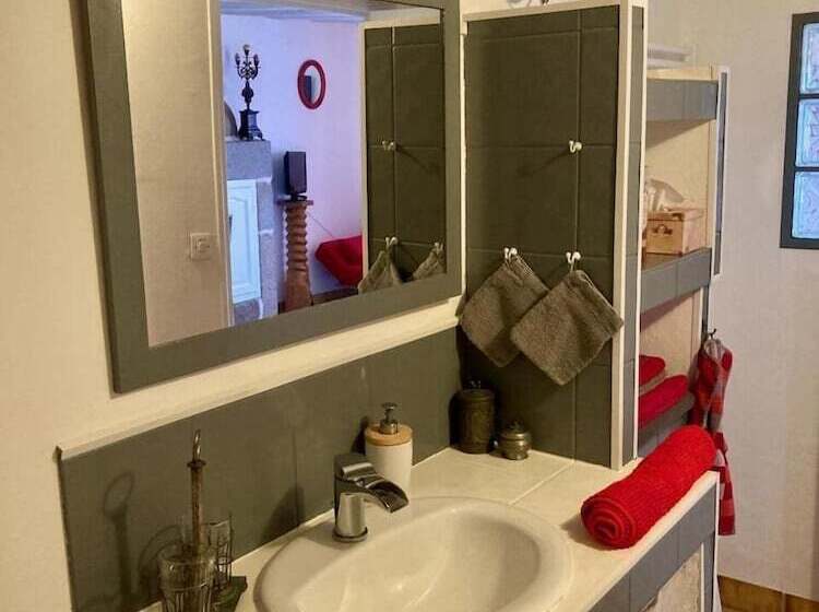 スーペリアールーム, Chambre D Hôtes Des Anges Proche Mont Saint Michel, L Angevinière