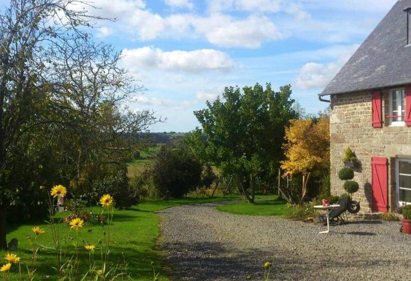 スーペリアールーム, Chambre D Hôtes Des Anges Proche Mont Saint Michel, L Angevinière